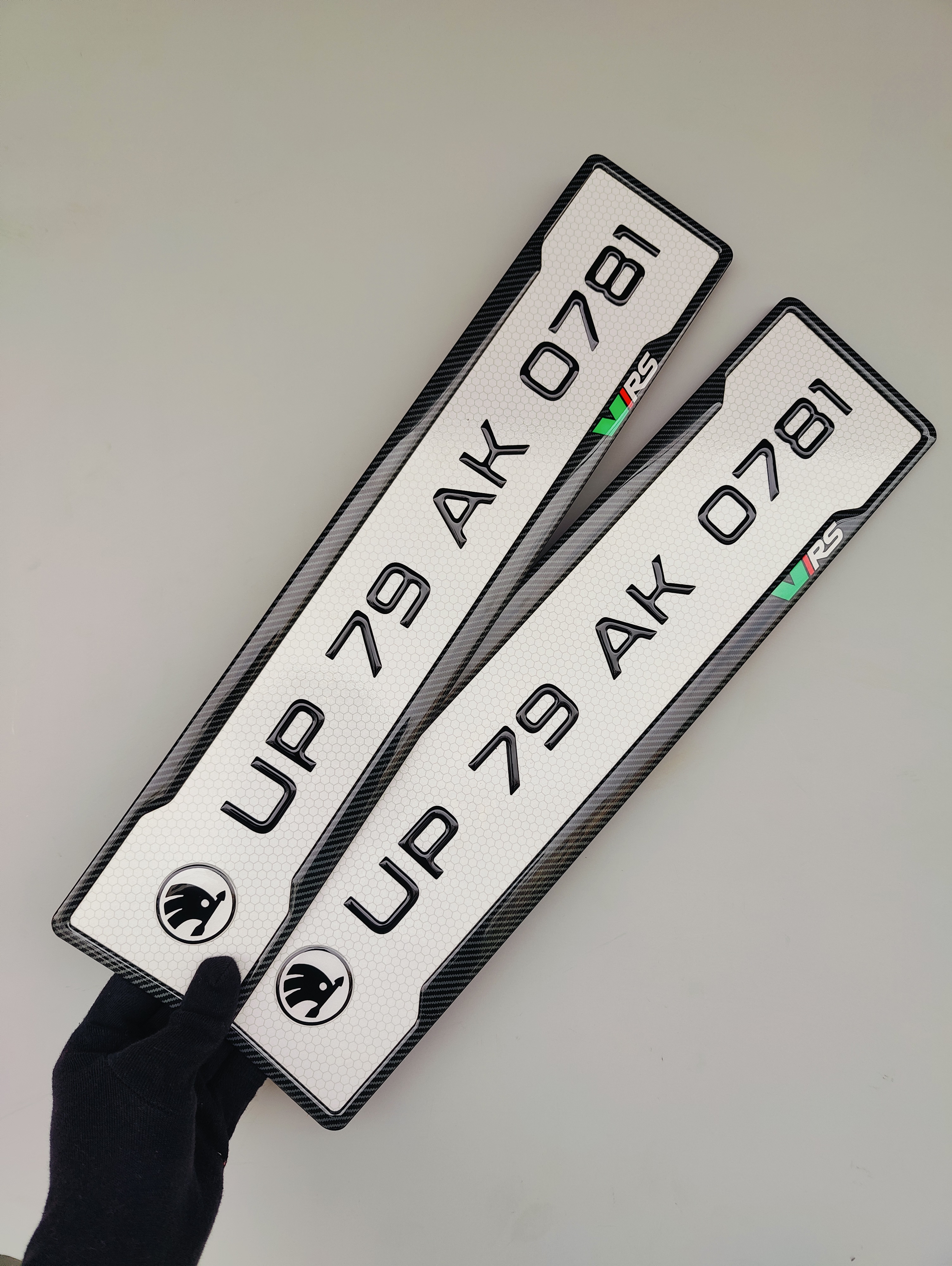 skoda gel number plates UP